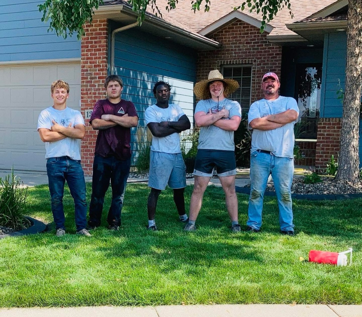 605 Edging crew